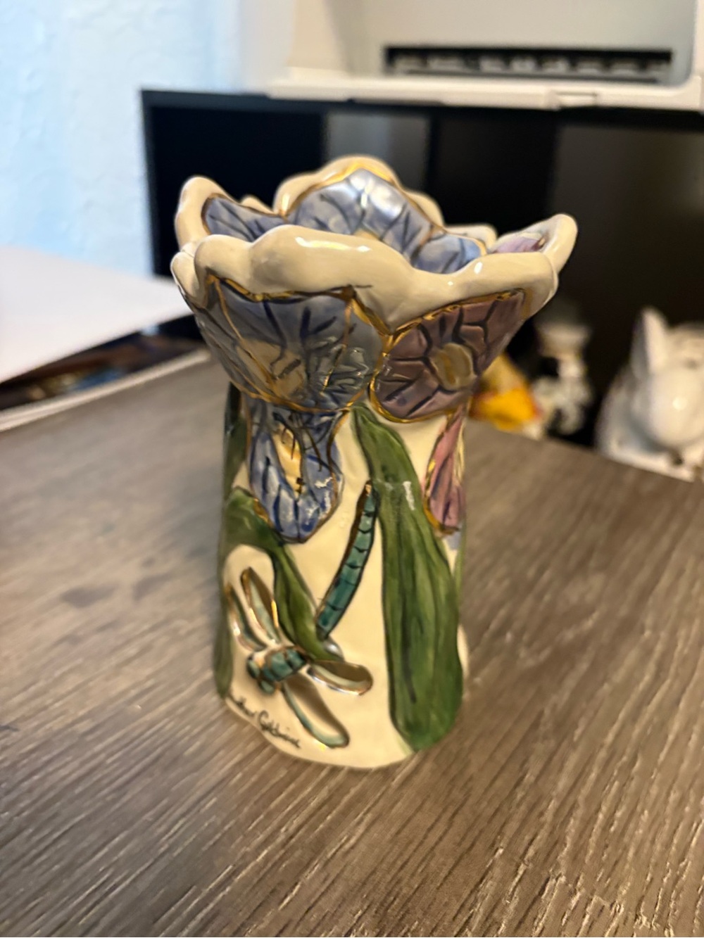 Blue Sky Cream Floral Dragonfly Ceramic tealight candle holder and wax burner